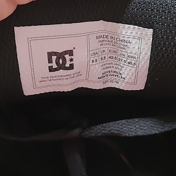 Skateboard sneakers new without tags,never been worn - Picture 5 of 10